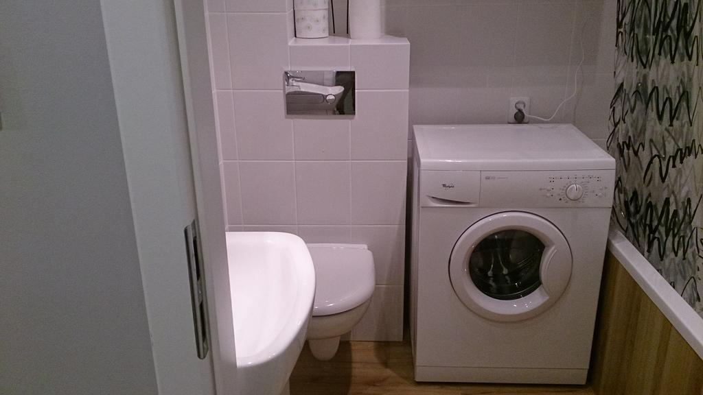 1 Bedroom City Center Apartment Катовице Номер фото